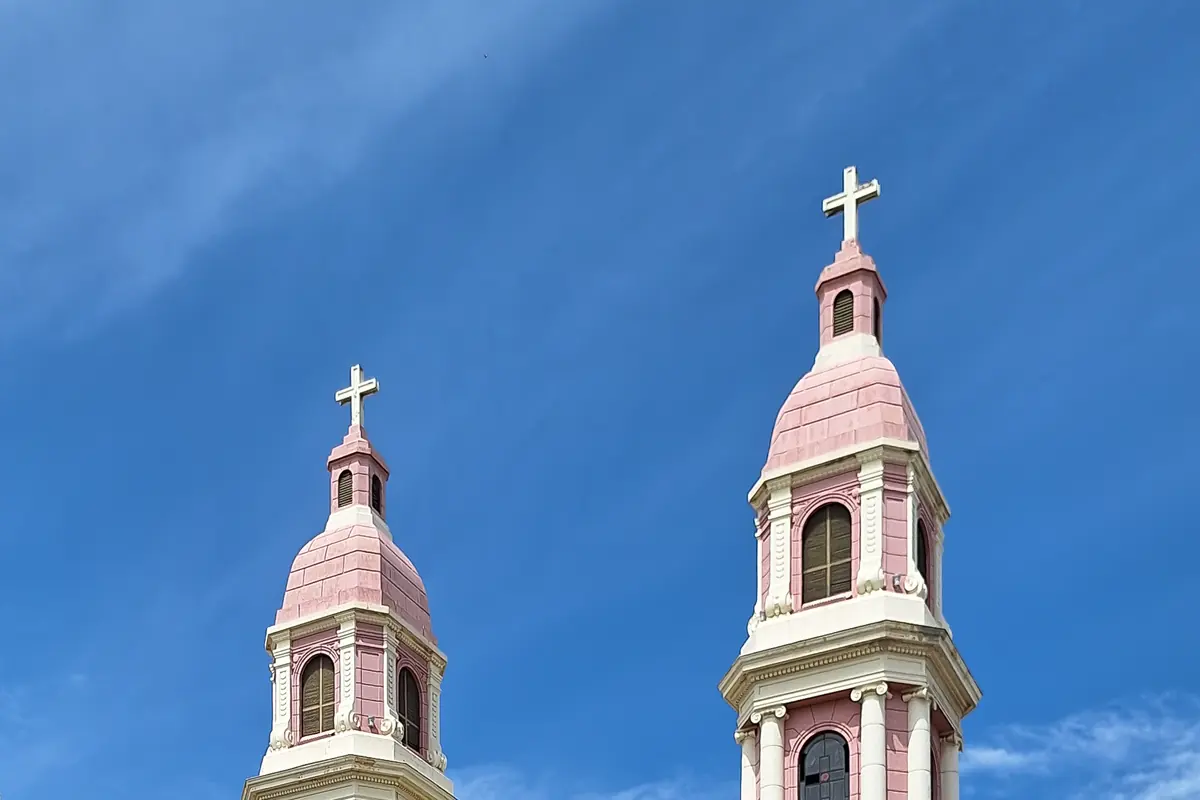 La catedral de Rancagua en la plaza de los Héroes